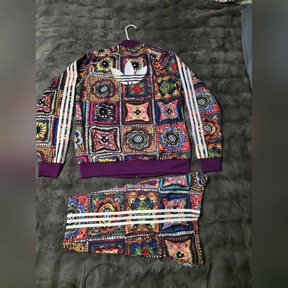 Adidas Farm Rio CROCHITA 2 Piece Set Women's Sz Medium - Picture 2 of 11